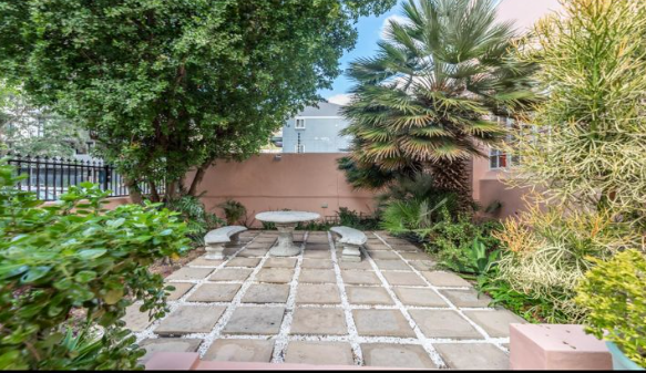 To Let 2 Bedroom Property for Rent in Sea Point Western Cape